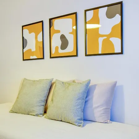 Gorgeous Apartment In Genova With Kitchen Esterno foto