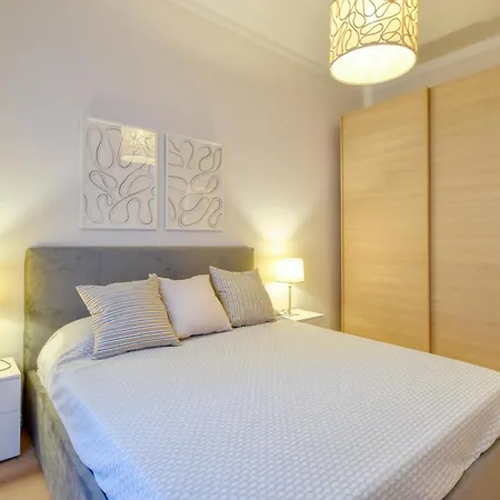 Gorgeous Apartment In Genova With Kitchen Esterno foto